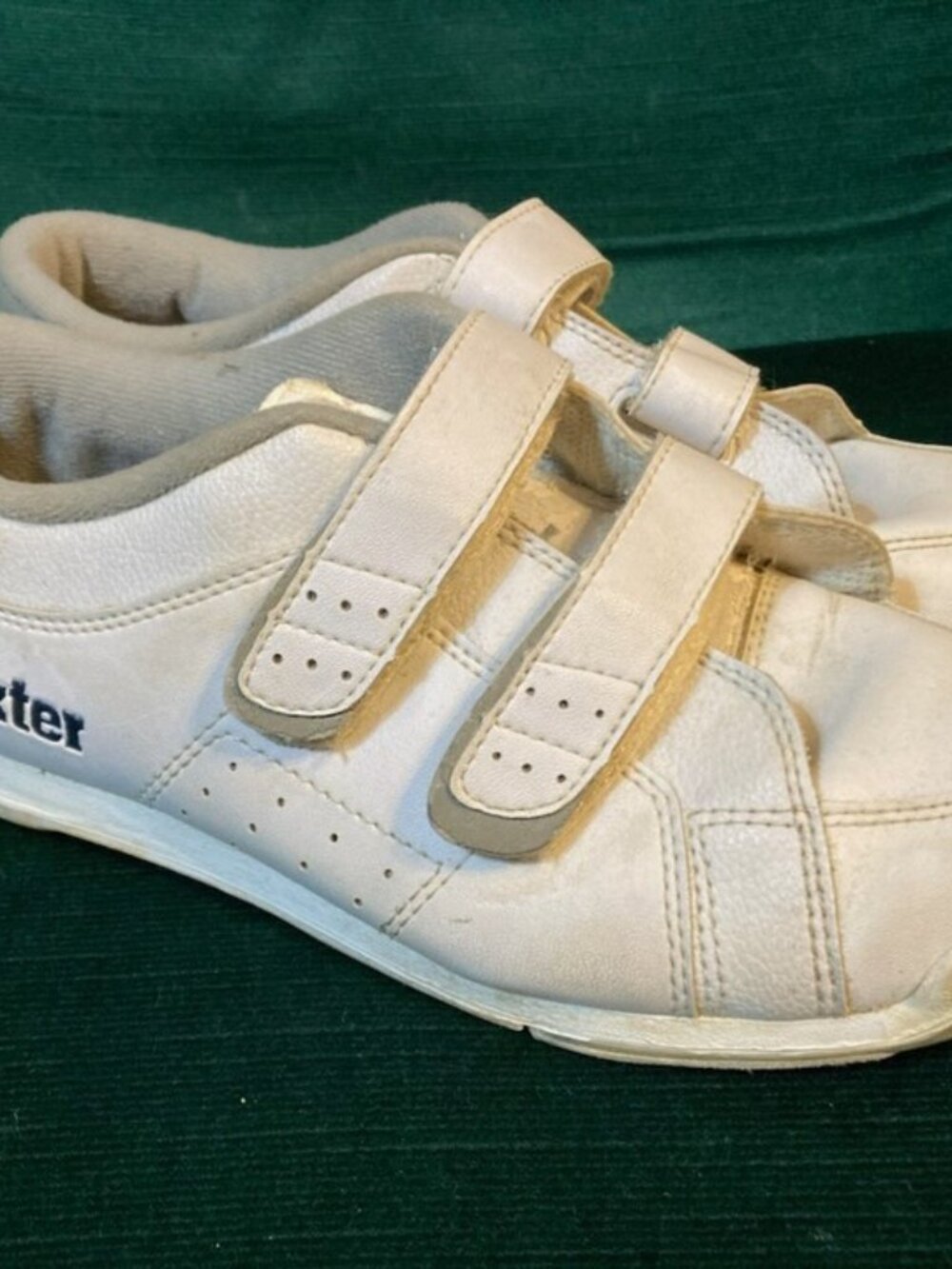 Dexter Women's VELCRO Bowling Shoes 8.5 White Gray